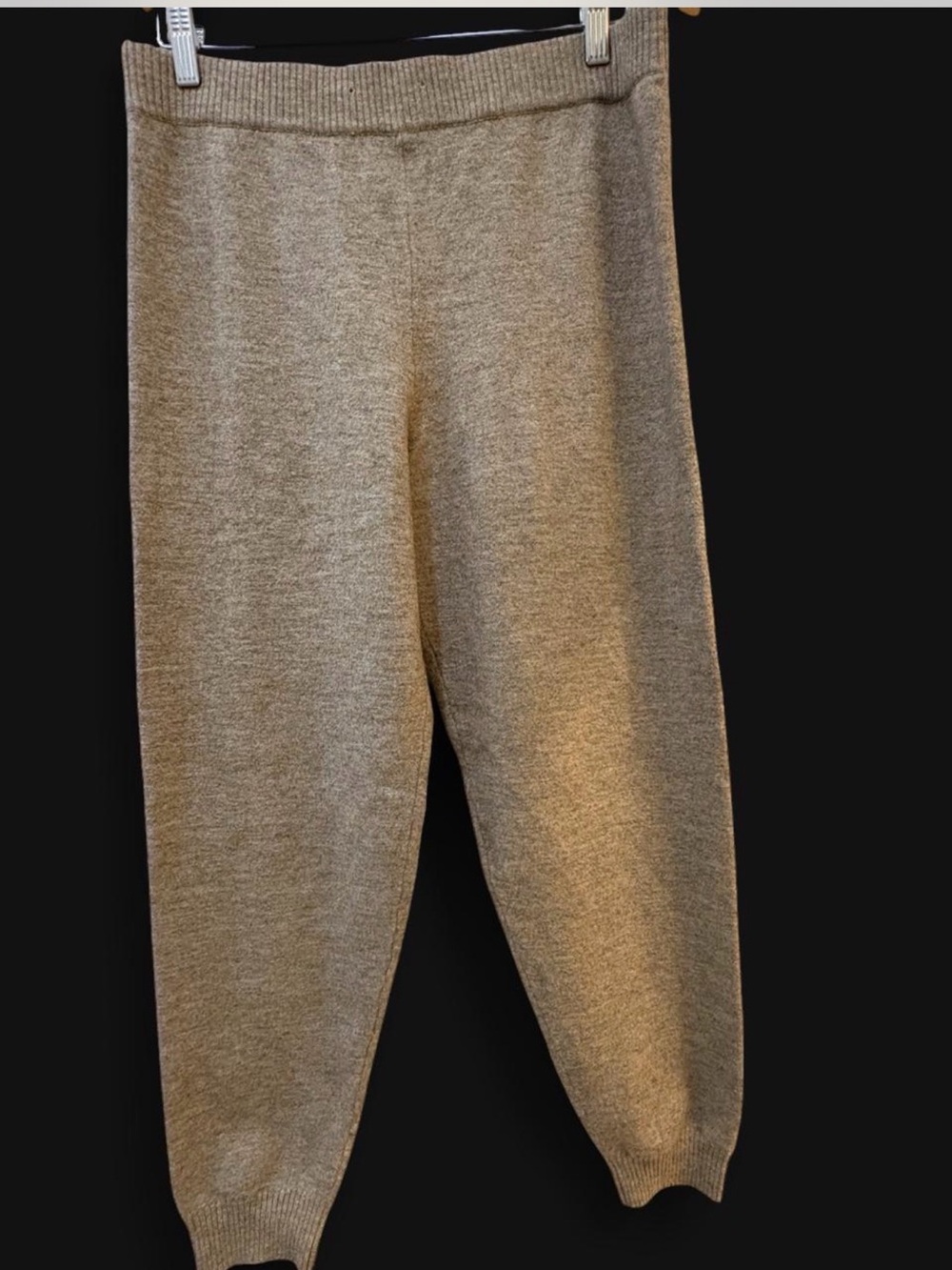 Heartloom Women’s Taupe Knit Joggers